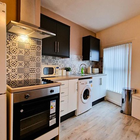 Cosy Modern 1 Bedroom Apartment! リヴァプール エクステリア 写真